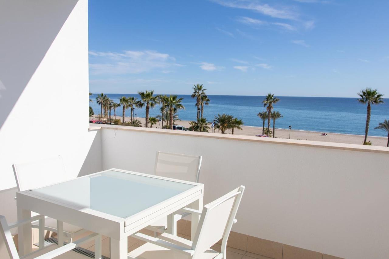 Precioso Apartamento Frente A La Playa Con Piscina موخاكار المظهر الخارجي الصورة