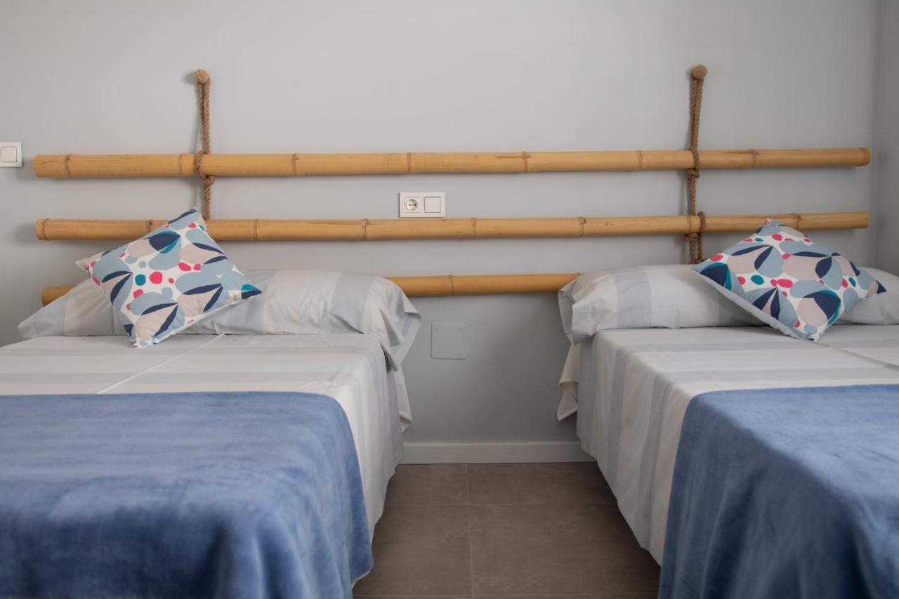 Precioso Apartamento Frente A La Playa Con Piscina موخاكار المظهر الخارجي الصورة